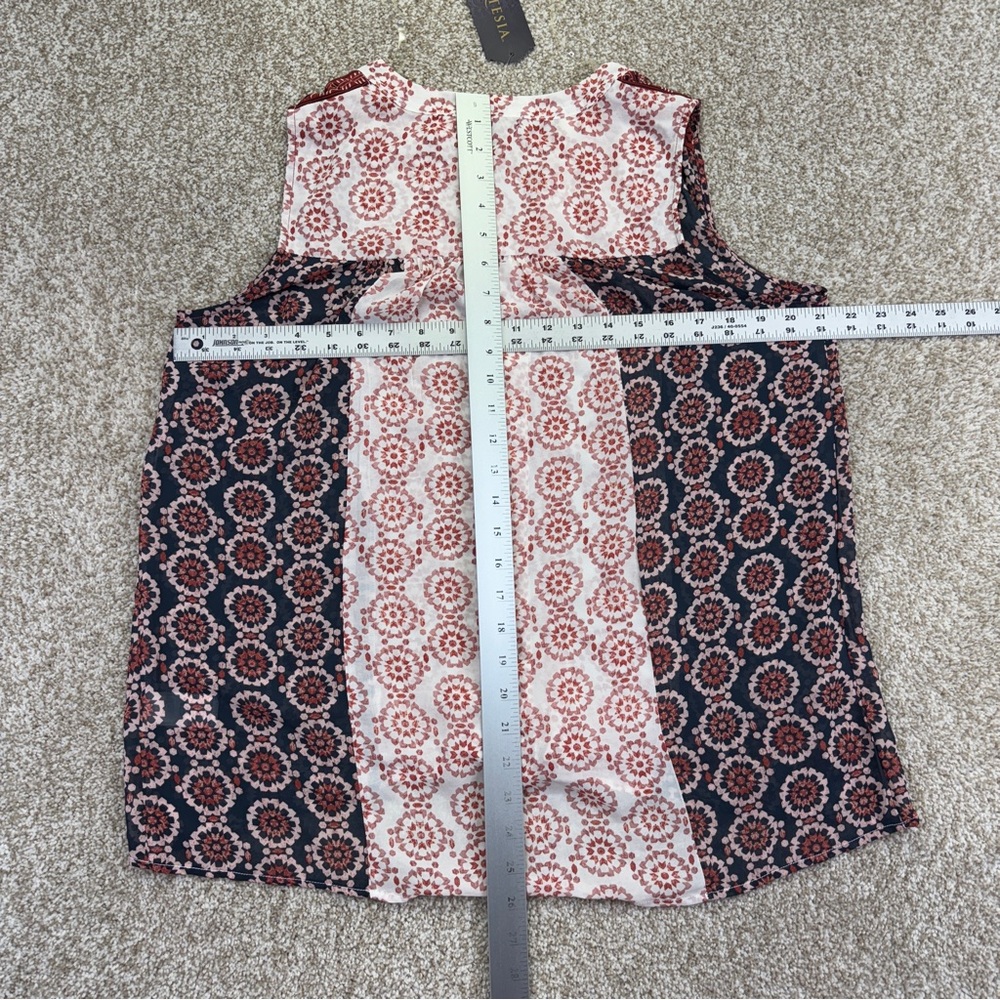 NWT Artesia Womens Top Size M Pink Blue Button Front - Picture 9 of 16
